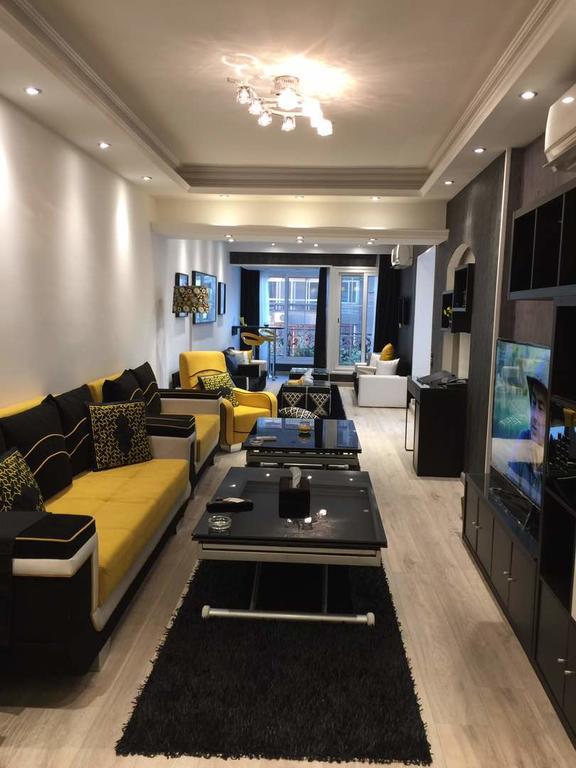 Luxury Mohandeseen Apartment Kairo Bagian luar foto